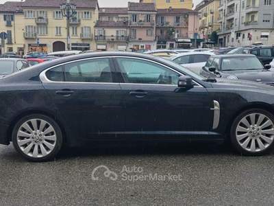 Jaguar XF 2.7D V6 Luxury Nero usata Torino