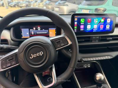 Jeep Avenger vettura iva esposta  km 21000 Bianco usata San Gregorio di Catania