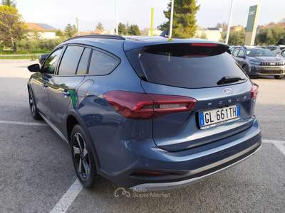 Ford Focus 125 cavalli ecoboost benzina Blu/Azzurro usata Lanciano