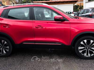 DR 5.0 5.0 CAMERA TETTO PELLE LED Rosso usata Roma