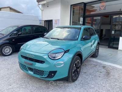 Fiat 600 Fiat 600 Hybrid 110cv La Prima Nuova Verde usata Montesarchio