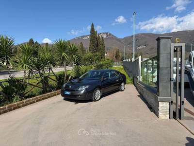 Renault Laguna 2.0 dCi 150CV 4Control usata Campagna