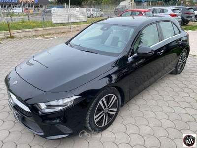 Mercedes-Benz Classe A A 160 Business Nero usata Latina
