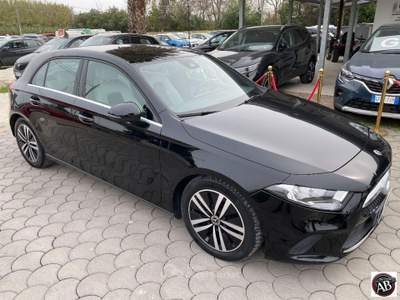 Mercedes-Benz Classe A A 160 Business Nero usata Latina
