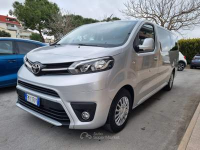 Toyota Proace Verso 1.4D STYLE disabili Grigio usata Altamura