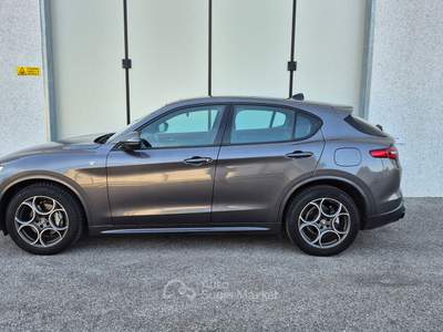 Alfa Romeo Stelvio Unipro, IVA esposta, Tetto, Pelle Nero usata Treviso
