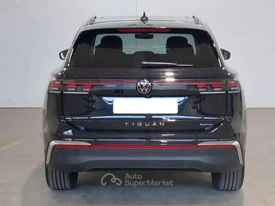 Volkswagen Tiguan 2.0 TDI 193 CV DSG 4MOTION Elegance Nero usata Rivignano Teor