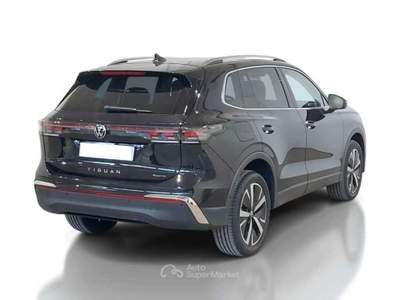 Volkswagen Tiguan 2.0 TDI 193 CV DSG 4MOTION Elegance Nero usata Rivignano Teor