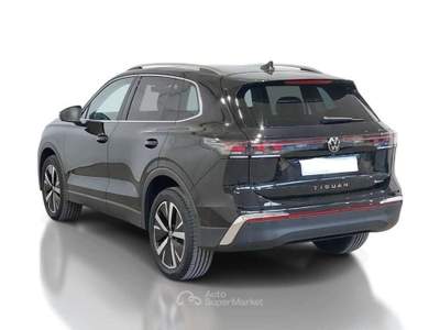 Volkswagen Tiguan 2.0 TDI 193 CV DSG 4MOTION Elegance Nero usata Rivignano Teor