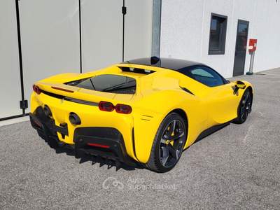 Ferrari SF90 330 km | VAT | Giallo Modena | EU Car Giallo usata Treviso