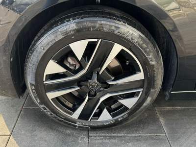 Peugeot 208 Allure PureTech 100 S/S #senspark Nero usata Spinea