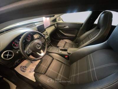 Mercedes-Benz CLA 200 d Automatic Sport Bianco usata MONOPOLI