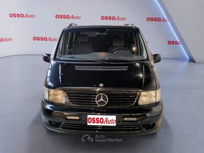 Mercedes-Benz Vito 220 CDI 122 HP 7 POSTI AUTOMATICO Nero usata Udine