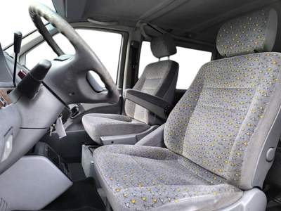 Mercedes-Benz Vito 220 CDI 122 HP 7 POSTI AUTOMATICO Nero usata Udine