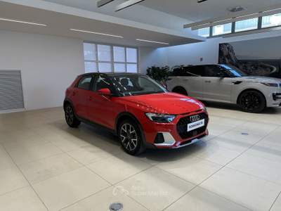 Audi A1 1.0 95cv All street Business S tronic Rosso usata Forlì