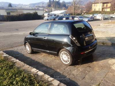 Lancia Ypsilon ADATTA X NEOPATENTATI Nero usata PALAZZAGO