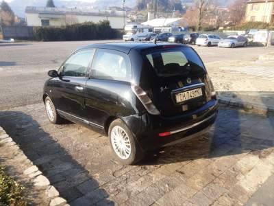 Lancia Ypsilon ADATTA X NEOPATENTATI Nero usata PALAZZAGO