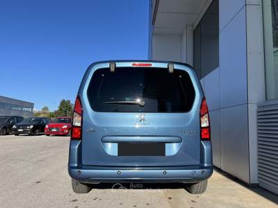 Peugeot Partner Tepee Full Electric Active  Blu/Azzurro usata Borgo San Dalmazzo