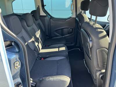 Peugeot Partner Tepee Full Electric Active  Blu/Azzurro usata Borgo San Dalmazzo