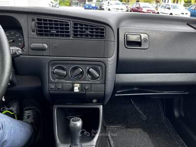 Volkswagen Golf Golf 2.0 16V cat 3 porte GTI Bianco usata Borgo San Dalmazzo