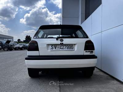 Volkswagen Golf Golf 2.0 16V cat 3 porte GTI Bianco usata Borgo San Dalmazzo