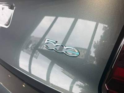 Fiat 500 500e Berlina 42 kWh Giorgio Armani Verde usata RENDE