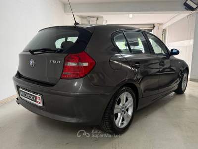 BMW Serie 1 118d 118d cat 5 porte Futura DPF Marrone usata RENDE