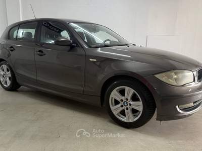 BMW Serie 1 118d 118d cat 5 porte Futura DPF Marrone usata RENDE