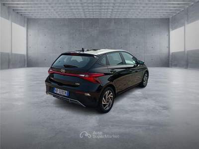 Hyundai i20 3ª serie 1.2 MPI MT Connectline usata BARI