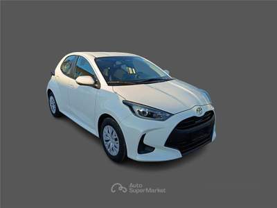 Toyota Yaris 4ª serie 1.5 Hybrid 5 porte Active usata BARI