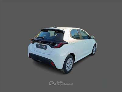 Toyota Yaris 4ª serie 1.5 Hybrid 5 porte Active usata BARI