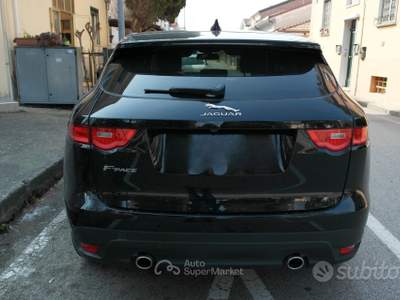 Jaguar F-Pace V6 300 CV AWD aut. Prestige usata FERRARA