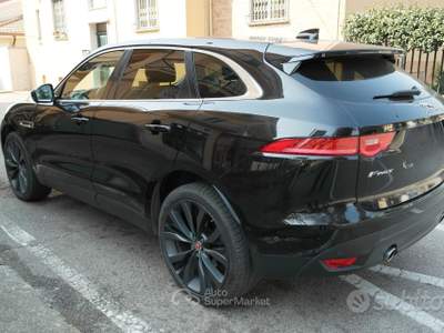 Jaguar F-Pace V6 300 CV AWD aut. Prestige usata FERRARA