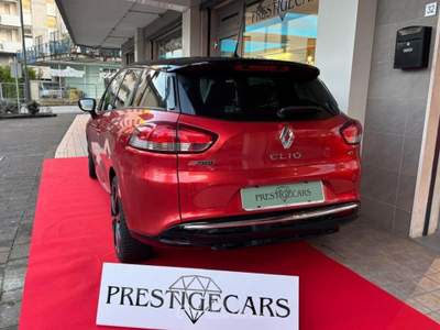 Renault Clio 
             Rosso usata Jesolo