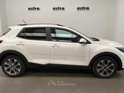 Kia Stonic 1.0 t-gdi mhev Style 100cv mt Bianco usata Arona