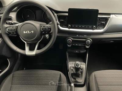 Kia Stonic 1.0 t-gdi mhev Style 100cv mt Bianco usata Arona