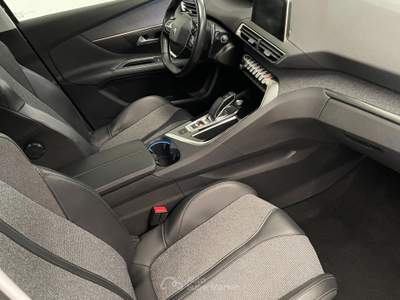 Peugeot 3008 1.5 bluehdi Allure s&amp;s 130cv eat8 Grigio usata Arona