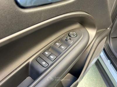 Jeep Avenger 1.2 Turbo Altitude Grigio usata Brindisi
