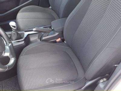 Peugeot 308 Peugeot 308 BlueHDi 130 S&S SW Allure PROMO FINANZIAMENTO Bianco usata SAN MARTINO VALLE CAUDINA