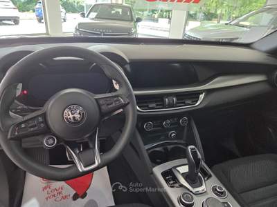 Alfa Romeo Stelvio in ottimo stato usata Cento
