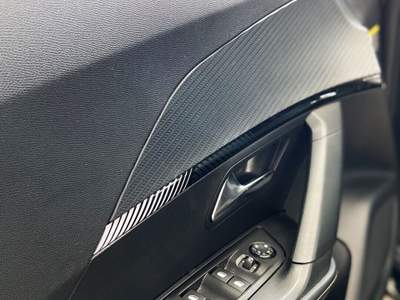 Peugeot 2008 S&S EAT8 Allure Nero usata San Felice a Cancello