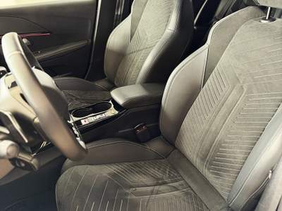 Peugeot 208 Hybrid 145 e-DCS6 GT con sedili elettrici Grigio usata San Felice a Cancello