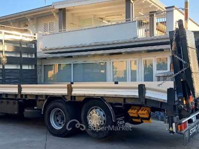 Daf CF 85 XF510 E6 3 ASSI A TELAIO Bianco usata Pontecagnano Faiano