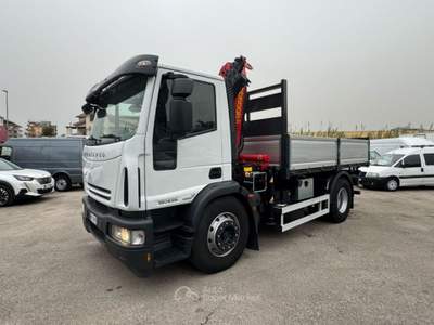 Iveco Daily EUROCARGO 180E25 GRU+RIBALTABILE  Grigio usata Pontecagnano Faiano