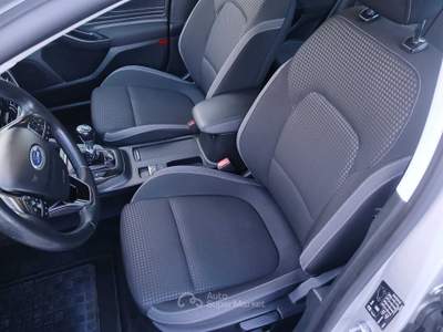 Ford Focus Ford Focus SW 1.5 ecoblue Business s PROMO FINANZIAMENTO Argento usata SAN MARTINO VALLE CAUDINA