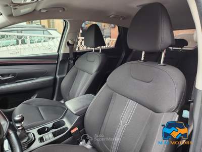 Hyundai Tucson 1.6 t-gdi 48V Exellence 2wd imt Nero usata Sassuolo
