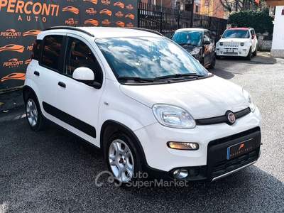 Fiat Panda 1.0 HYBRID CITY LIFE CAMERA DAB CLIMATRONIC BLUET Bianco usata Roma Fiat Panda 1.0 HYBRID CITY LIFE CAMERA DAB CLIMATRONIC BLUET Bianco usata Roma