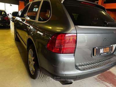Porsche Cayenne Cayenne I 2004 3.2 TIPTRONIC PELLE AUT. TETTO Argento usata Sesto San Giovanni
