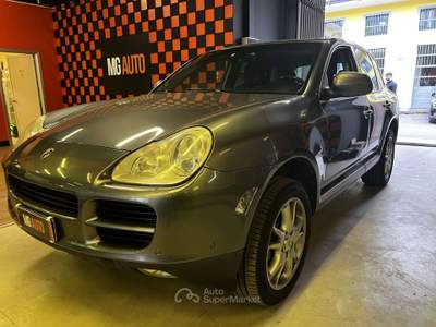 Porsche Cayenne Cayenne I 2004 3.2 TIPTRONIC PELLE AUT. TETTO Argento usata Sesto San Giovanni