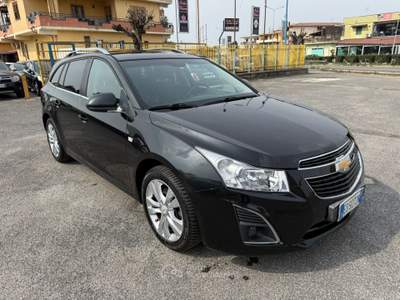 Chevrolet Cruze STATION WAGON 1.7D 131CV Nero usata giugliano in campania